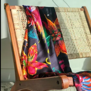 FLOR DE LA PASIÓN - 110x110 - Valisse Silk