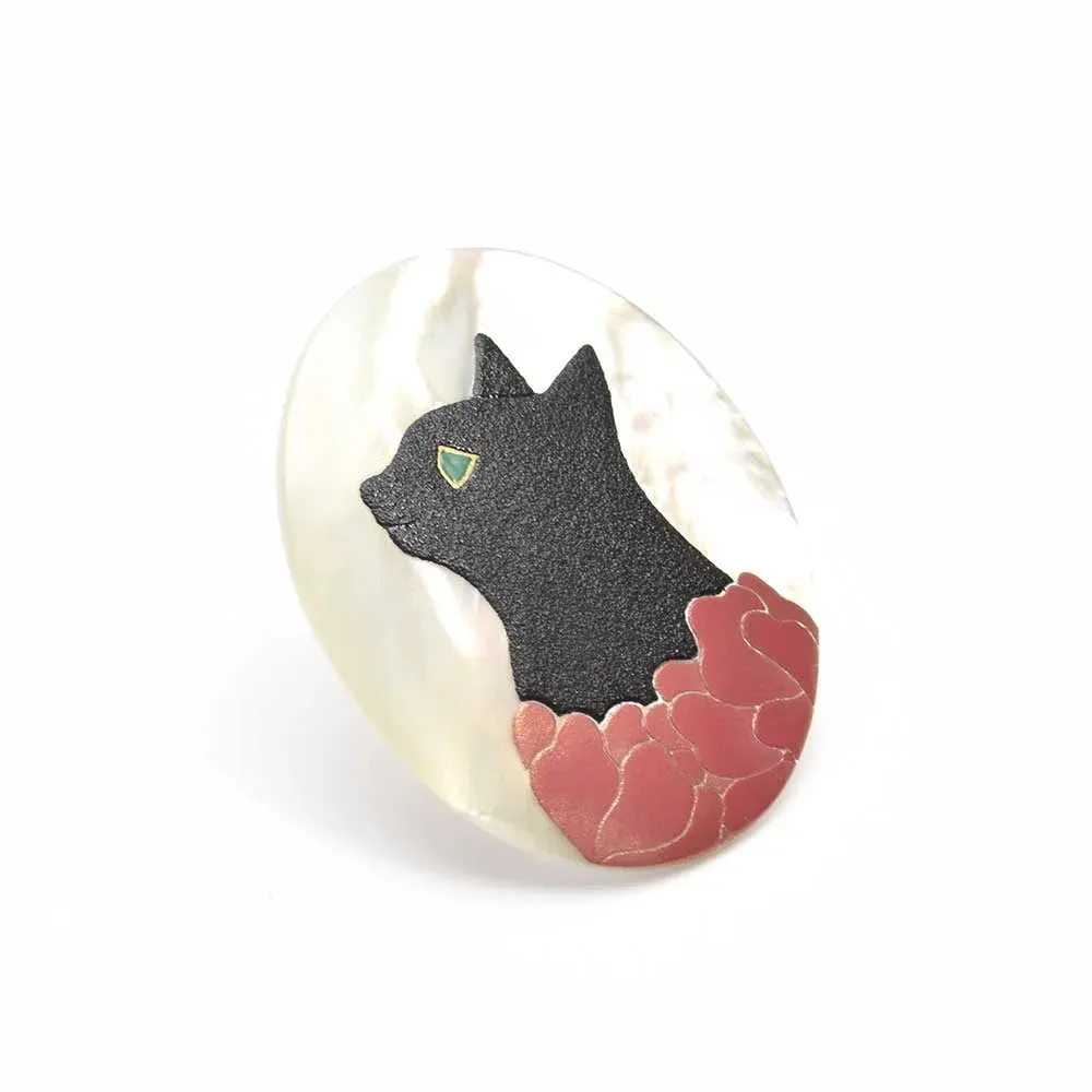 Maki-e Urushi Lacquer Brooch - White South Sea Pearl Shell / Cat and Flower -, Traditional Japanese Urushi Lacquer Jewelry
